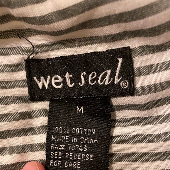 Wet Seal button down top - Picture 2 of 2